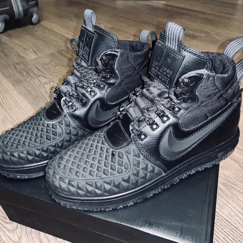 Lunar force 1 duckboot