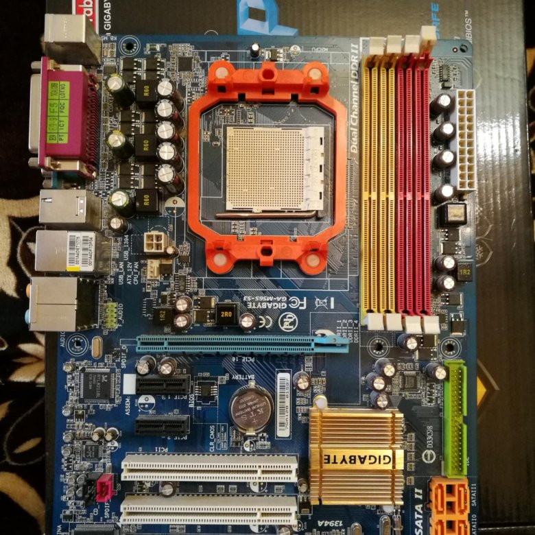 Gigabyte ga-m56s-s3. Ga-m555-s3. Socket am2. Ga-m539 ZGQZ.