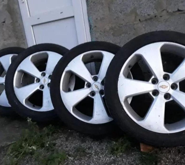 Диски на шевроле круз бу. Колеса мокка r18. Шевроле круз на 16 дисках. Диски на шевроле круз бу. Шевроле круз на дисках r16.