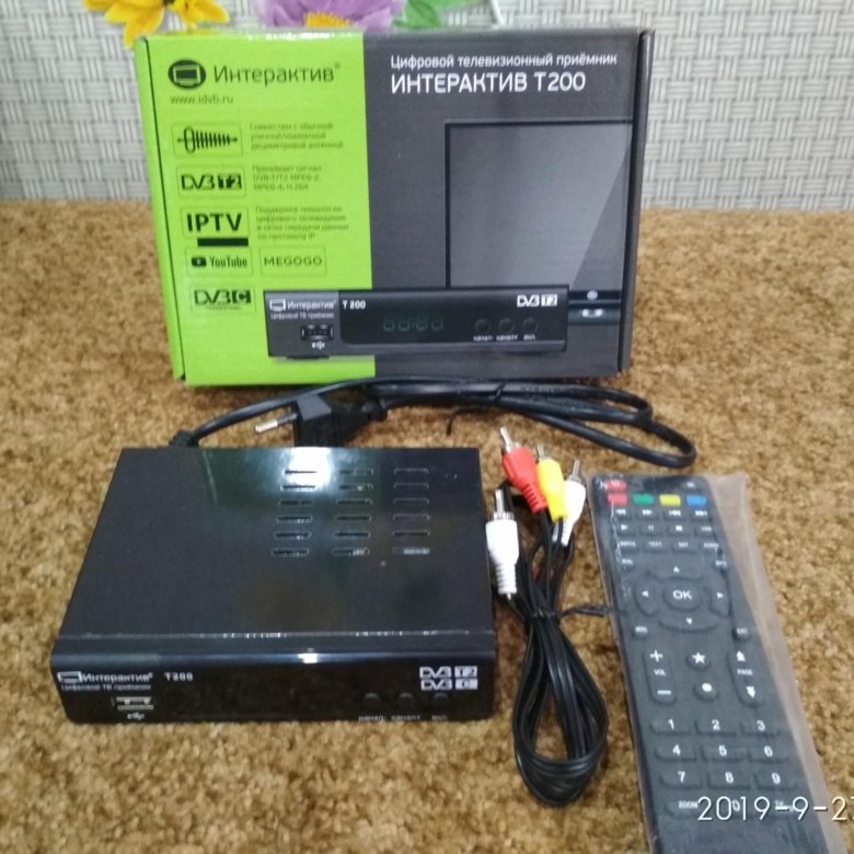 Интерактив т100 пульт. Приставка т2 интерактив т110. Интерактив т100/т110 (приемник цифровой эфирный dvb-t2). Цифровая приставка интерактив т70. Цифровая приставка интерактив т110.
