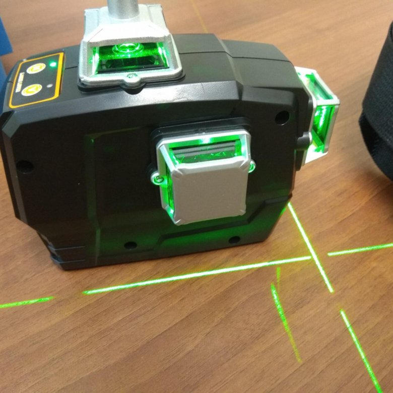 Ll12 gl cube. Уровень лазерный самовыравнивающийся круговой зеленый Луч. Уровень лазерный самовыравнивающийся, 5 линий, зеленый Луч, «maximum». Лазер 3д с зелёным лучом. Плата для лазерного уровня 3-360.