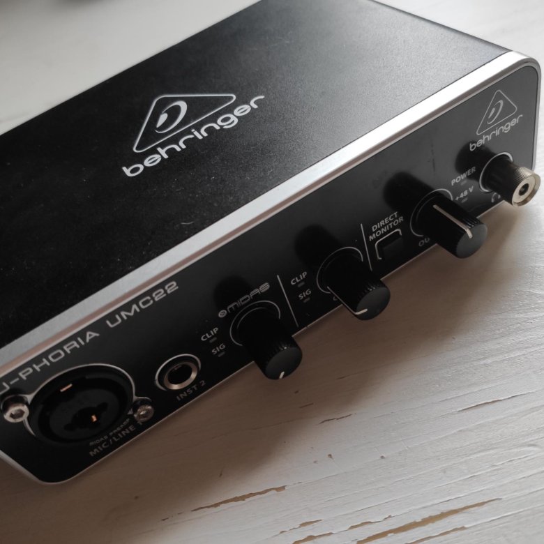 Behringer u phoria umc22. Behringer u-Phoria umc22 USB. Behringer u-Phoria XLR. U-Phoria 22.