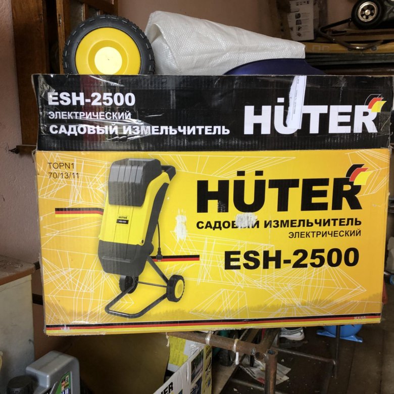 Измельчитель веток huter. Измельчитель Huter Esh-2500. Измельчитель садовый еsh-2500 Huter. Садовый измельчитель Esh-2500t Huter. Esh-2500t.