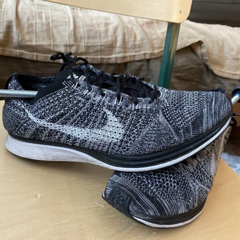 flyknit racer oreo 2.0