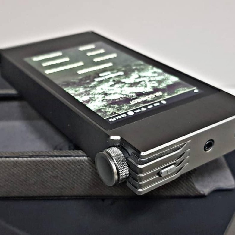 Astell kern ak uw100mkii. Astell Kern ak70 Size vs IBASSO dx240.