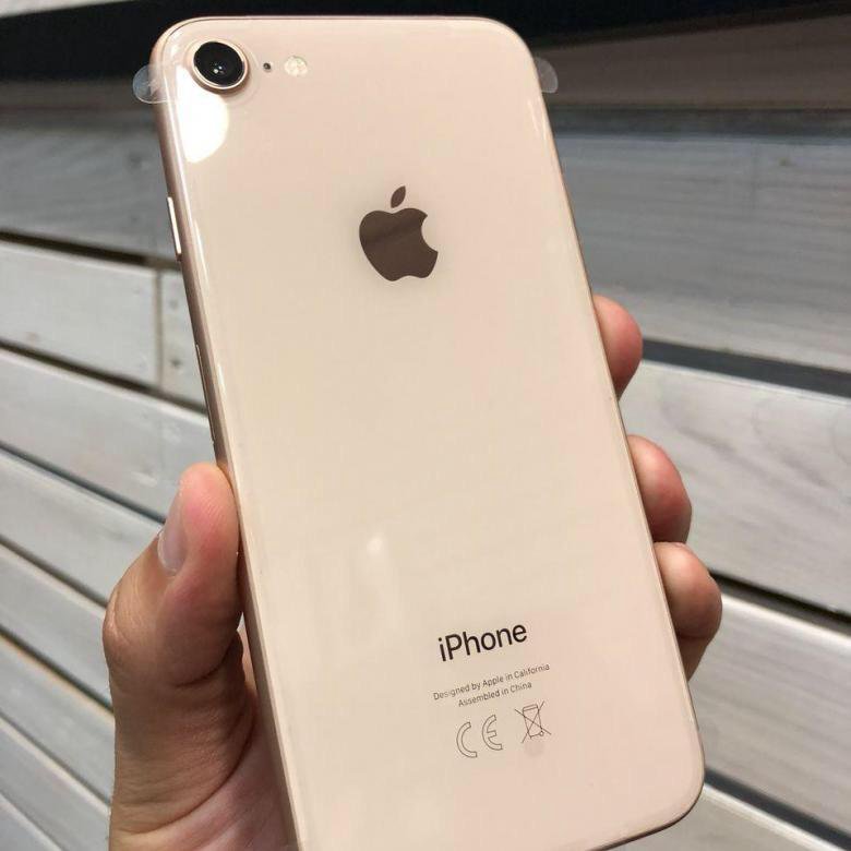 Айфон 8 авито. Айфон 8 золотой. Iphone 8 Gold. Iphone 8 Gold новый. Iphone 8 Gold фото.