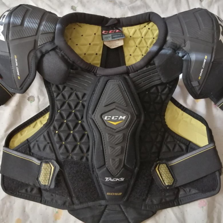 Нагрудник хоккейный ccm Tacks 7092 SR