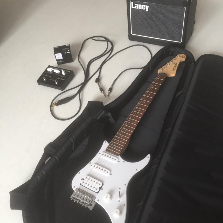 Скупка электрогитар. Yamaha pacifica 012 bl. оснащение под электрогитар.