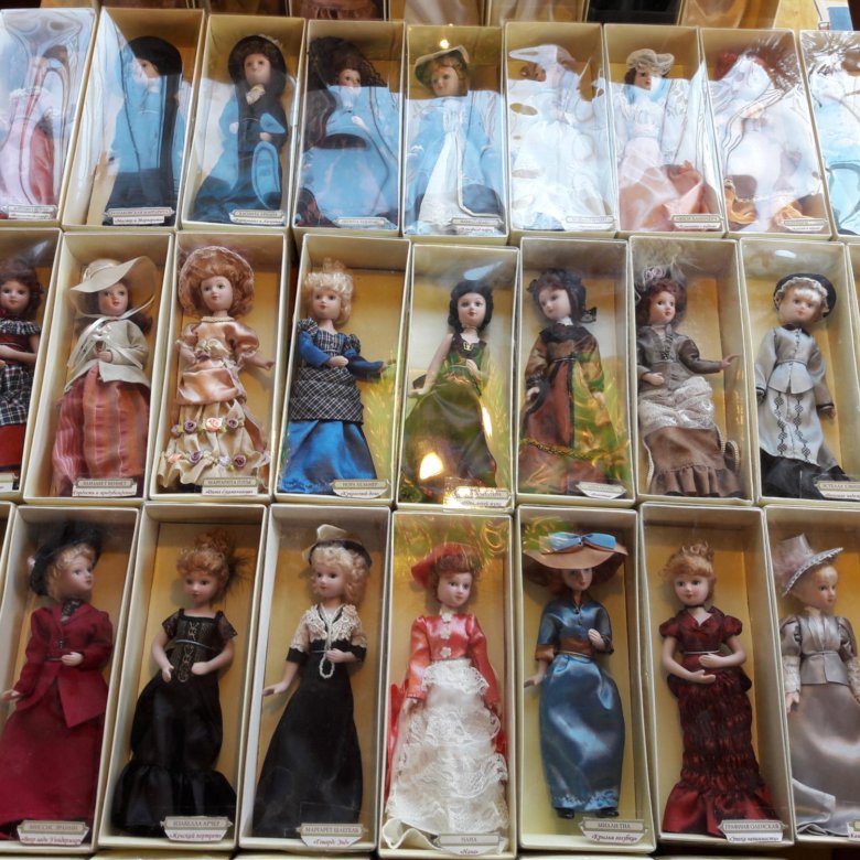Купить коллекцию кукол. Куклы от ДЕАГОСТИНИ. Фарфоровые куклы ДЕАГОСТИНИ мужчины.