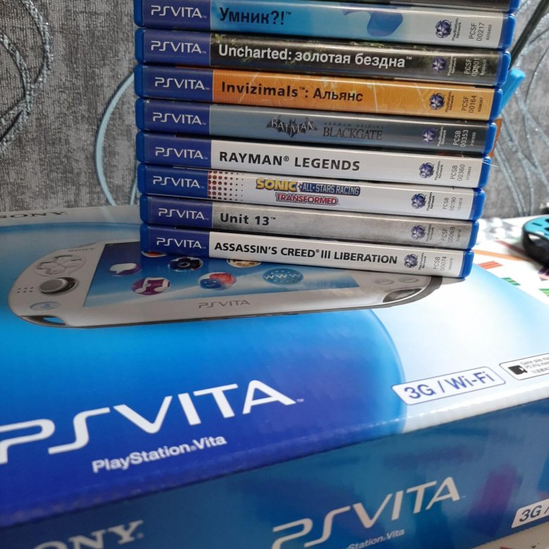 PSVITA белая с 9 играми (только всё вместе) – купить в Москве, цена 9 ...