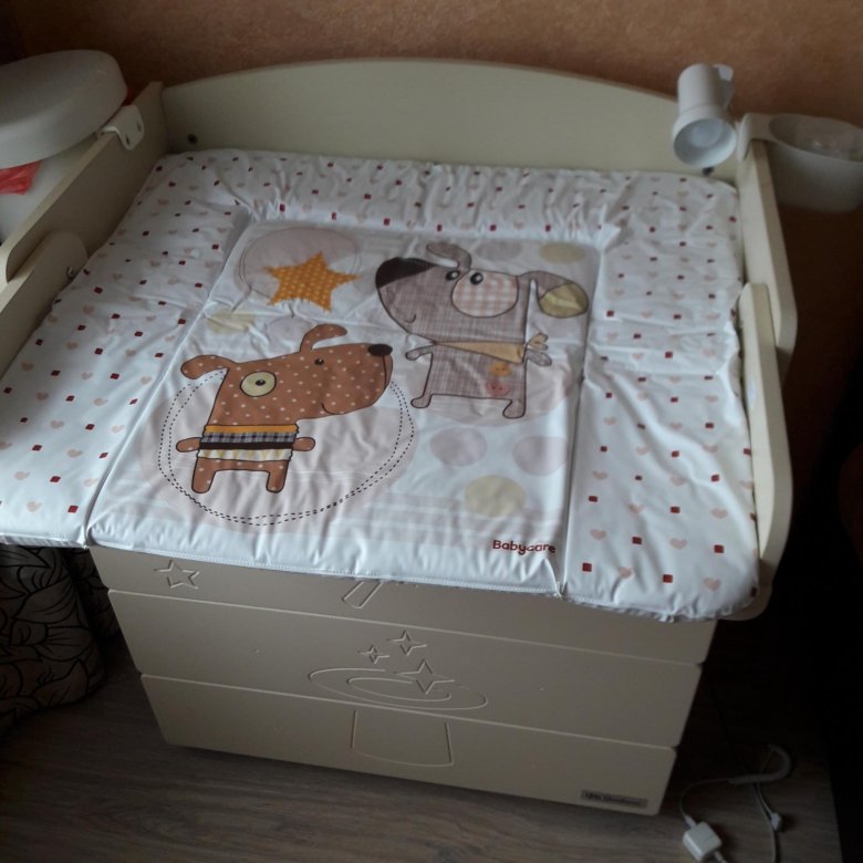 Детская кровать кострома. Босоножки с пищалкой. Авито кострома детям. Детская мебель в костроме. Авито кострома детские кровати.