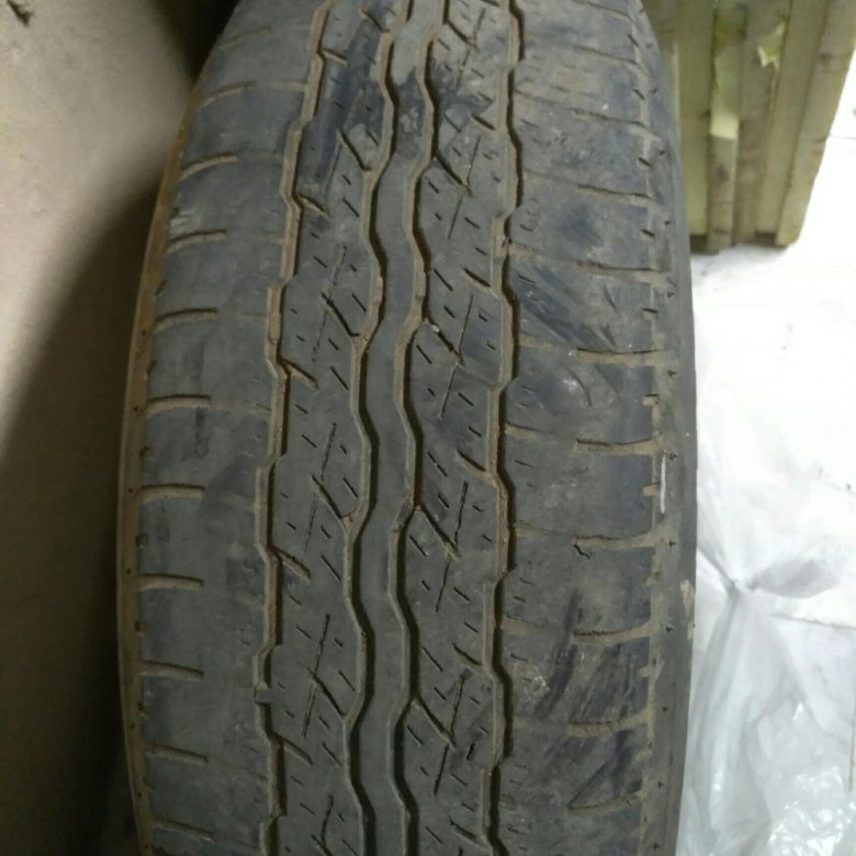 Bridgestone dueler h t 215 60