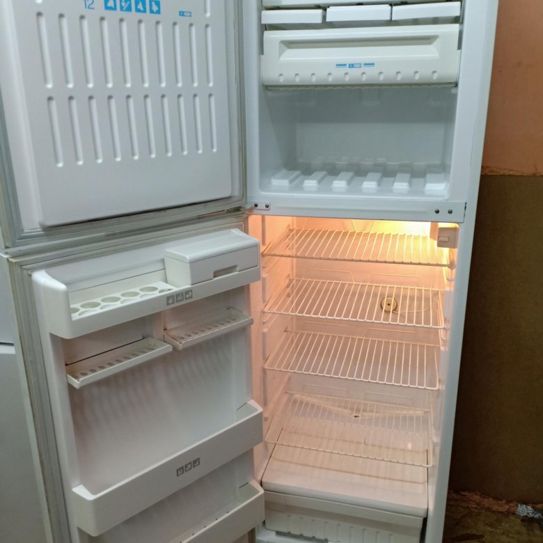 Stinol no frost холодильник старый. Холодильник стинол no frost. Стинол ноу фрост. Stinol no frost. Холодильник stinol 103.