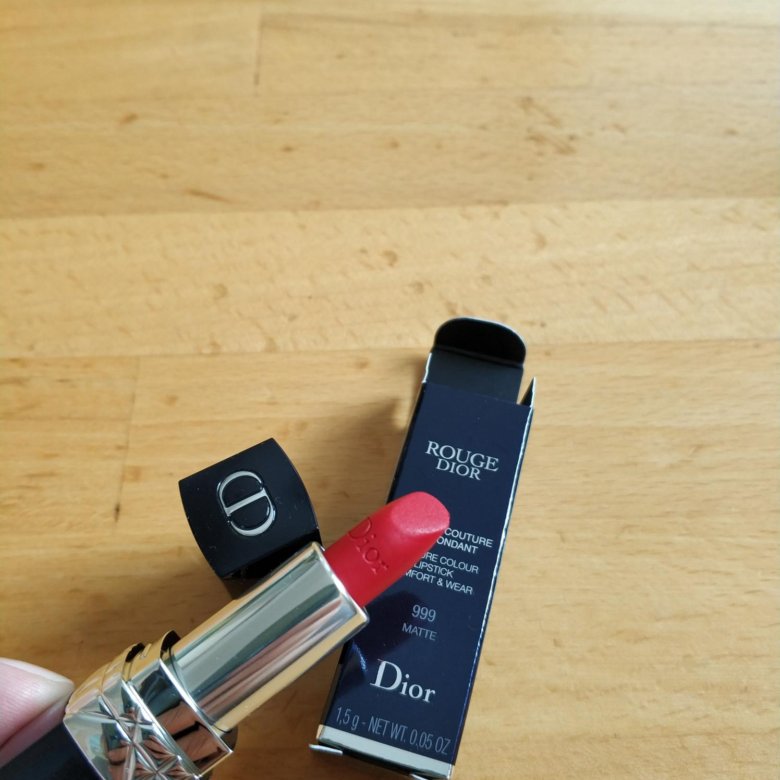 Помада диор 999. Dior 999 metallic. Dior помада 001. Rouge dior 999 помада. Помада диор 999.