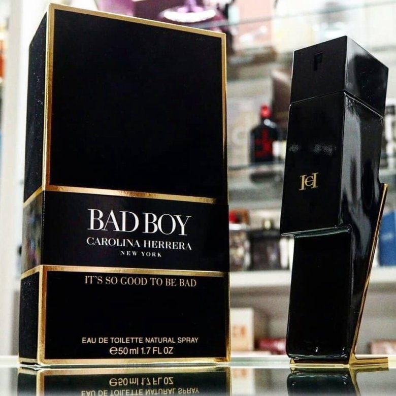 Духи бэд бой мужские. Carolina Herrera Bad boy. Bad boy туалетная вода 100 мл. БАД бой Каролина Эррера. Каролина Эррера бэд бой.