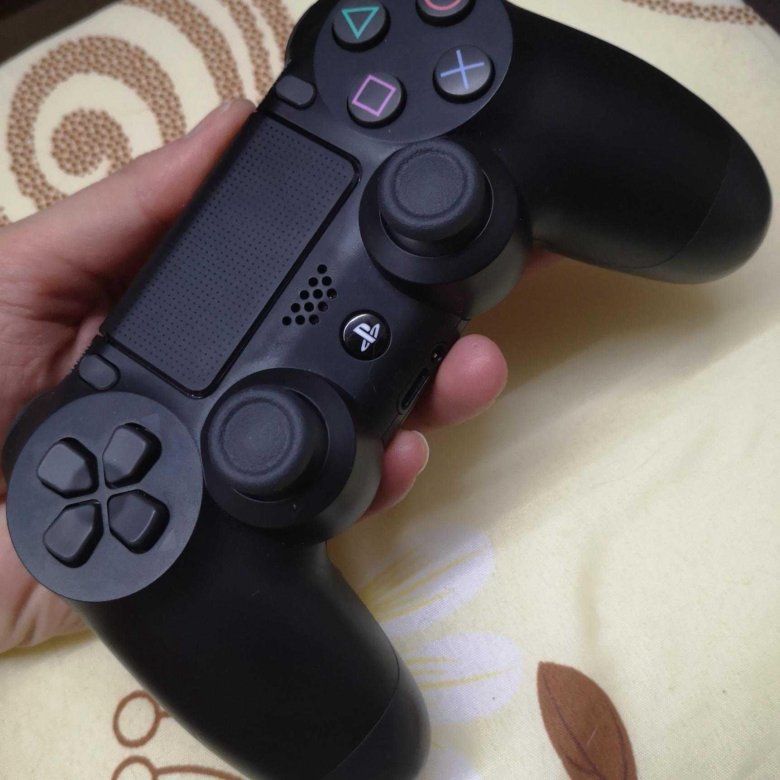 Плейстейшен без джойстиков. Геймпад плайстатион 4. Ps4 2 джойстика. Sony playstation 5 геймпад. Плейстейшен без джойстиков.