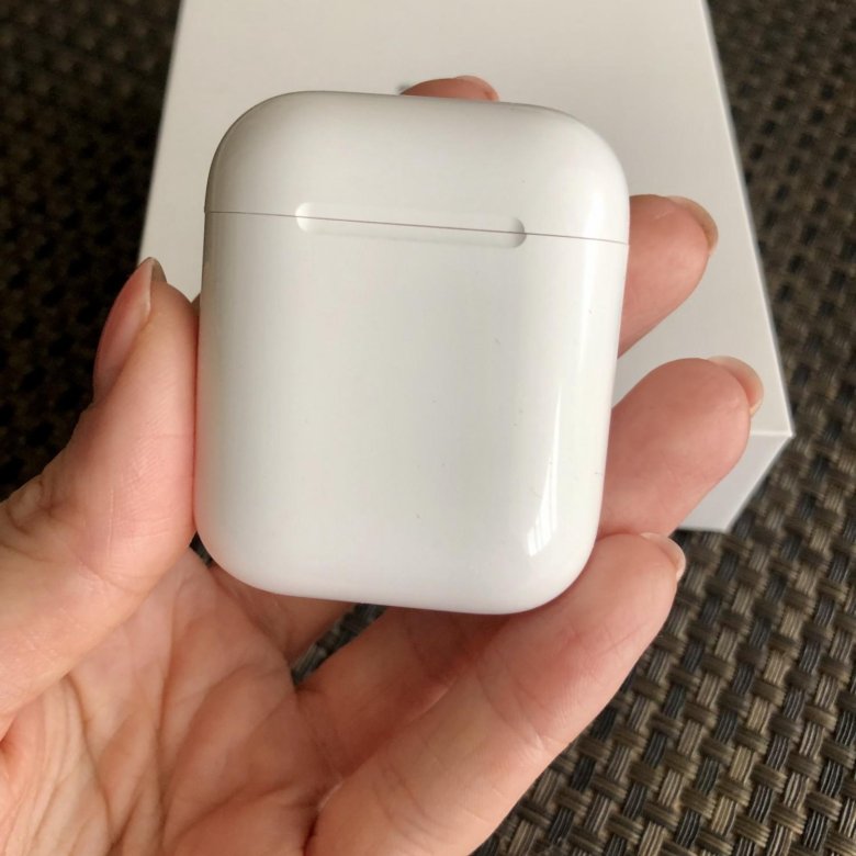 Потерян кейс от airpods. AIRPODS Air 2 кейс. Кейс от аирподс 2. AIRPODS 2 кейс оригинал. Кейс от наушников AIRPODS 2.