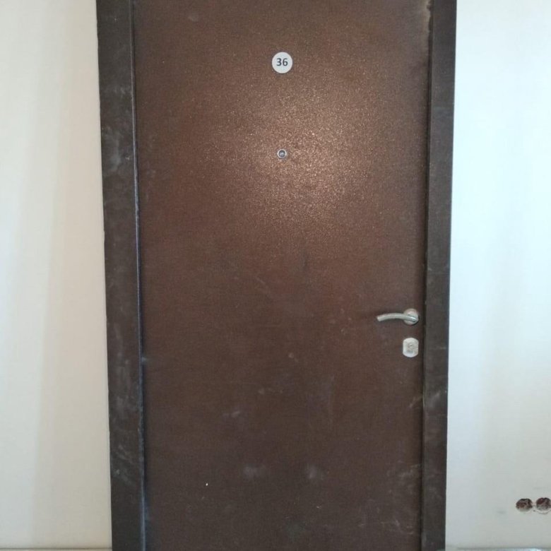 Авито двери в дом. Авито дверь металлическая. Железный дверь б/у 2 м 70 см. Металлические двери б/у 70 см ширина полотна. Авито ру входные двери.