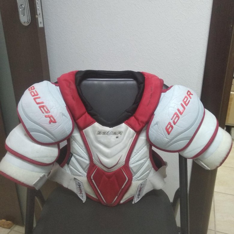 Нагрудник хоккейный Bauer Vapor APX SR мужской