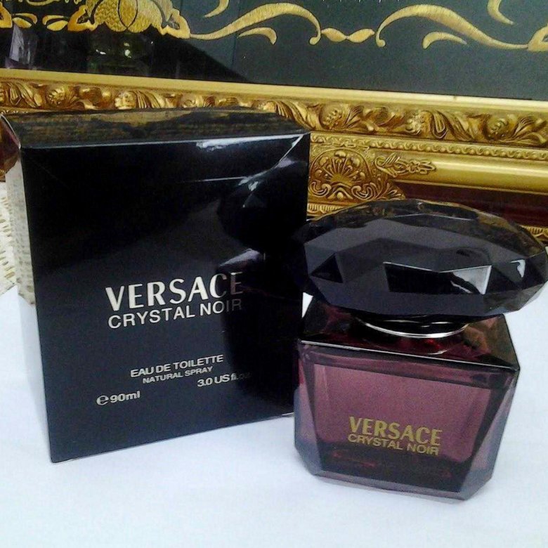 Black crystal духи. Духи Versace Crystal Noir. Versace Crystal Noir 90. Версаче Парфюм женский черный.