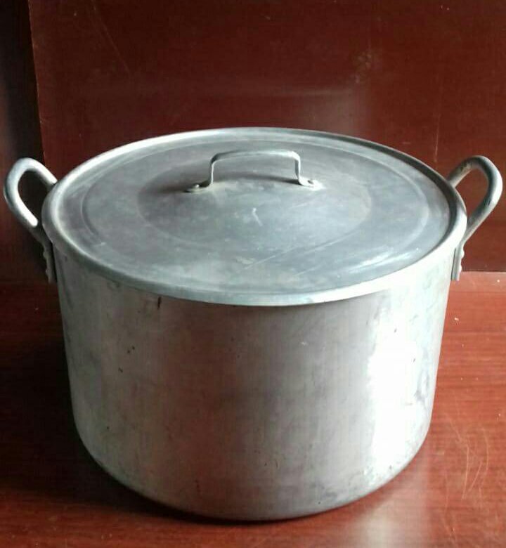 Лабораторный алюминиевый бак 40 литров. Бак алюминиевый пищевой. Бак 20 литров кастрюля алюминиевая. Авито алюминиевый бак. Бак алюминиевый клеймо лмп.