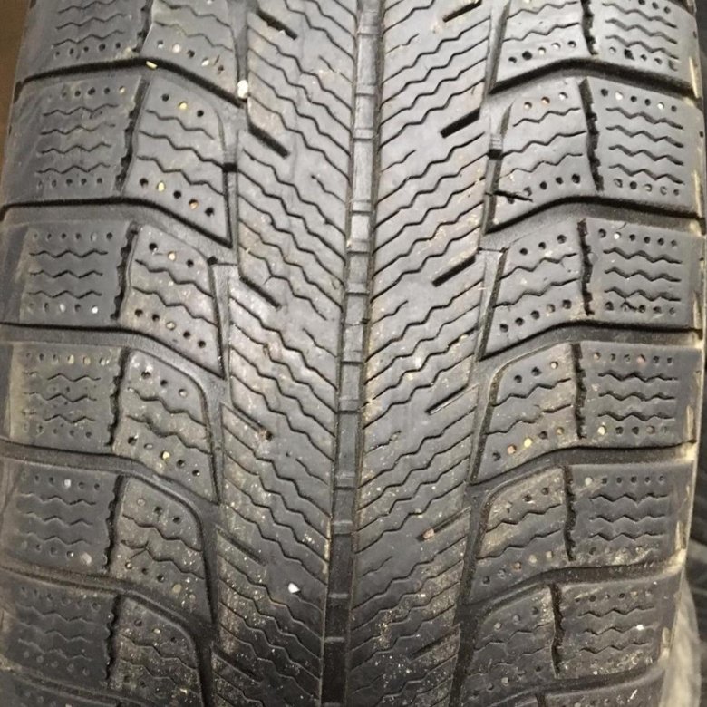 Зимняя шина michelin x ice snow. 175/65/15 Michelin x-Ice Snow. Тигр айс 195-65-15.