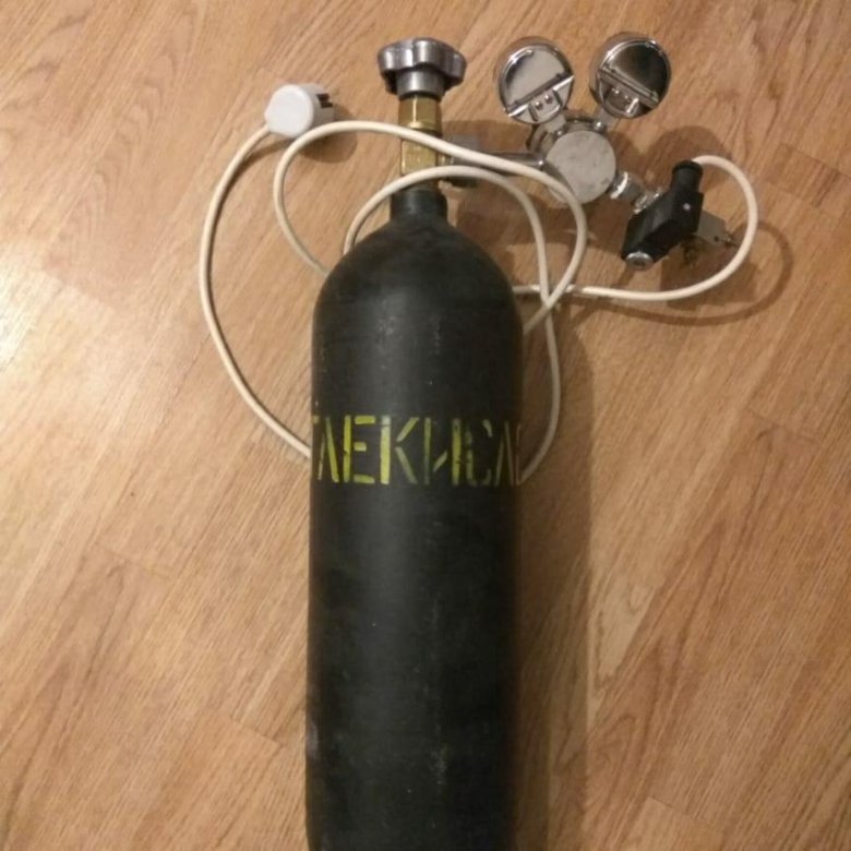 Баллон со2. Баллон 20 л со2 с редуктором. Баллон со2 5 литров. Со2 220гр баллон. Баллон со2 70 литров.