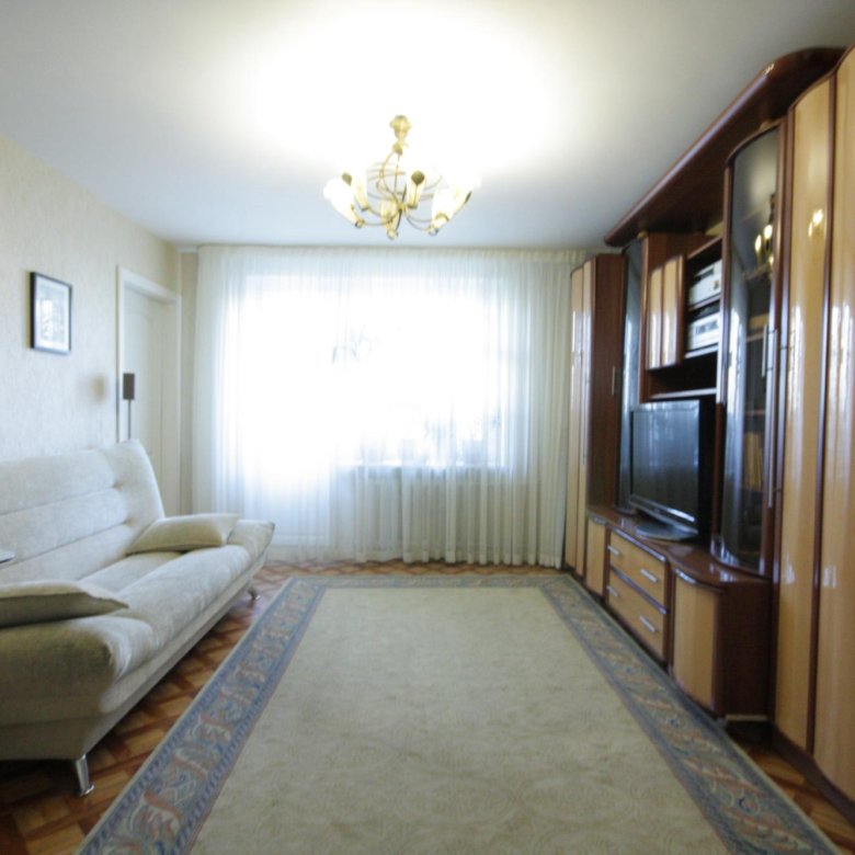 Купить 2-комнатную квартиру, 72 м² по адресу Брянск, Московский проспект, 49к1,