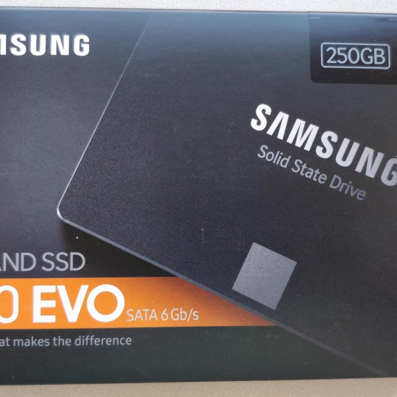 Samsung 860 evo купить. Samsung SSD 850 120gb. 120 ГБ SSD накопитель Samsung 850. SSD 120 ГБ самсунг зеленый. ДНС SSD 120 GB.