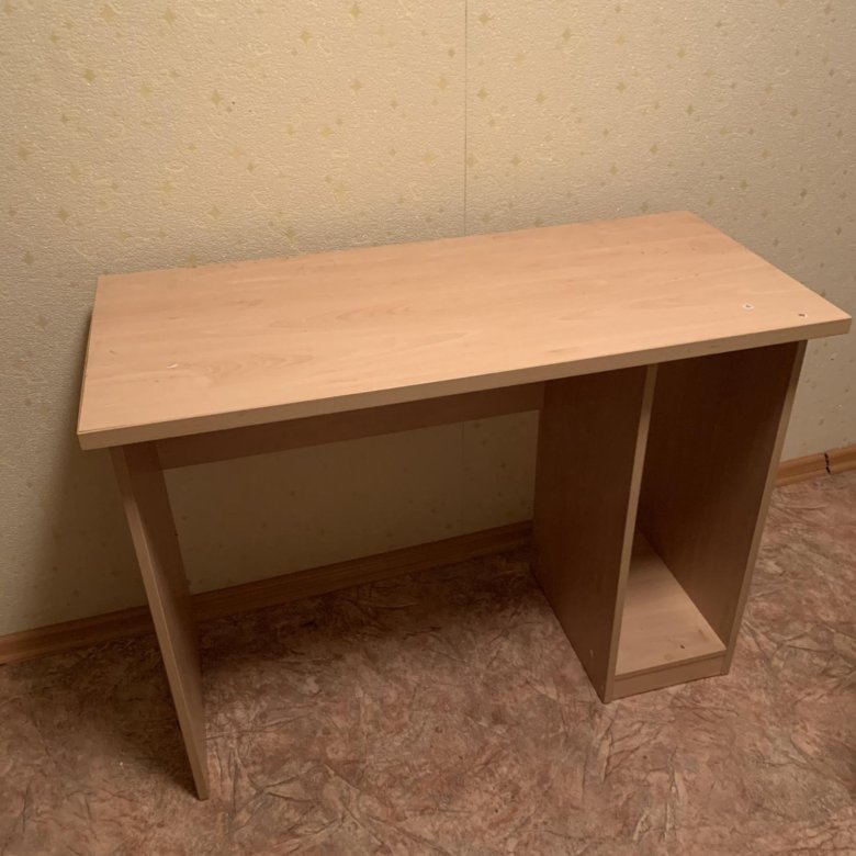 Авито уфа стол бу. Картонный стол. Стол из гофрокартона. Стол из картона. Письменный стол из картона.