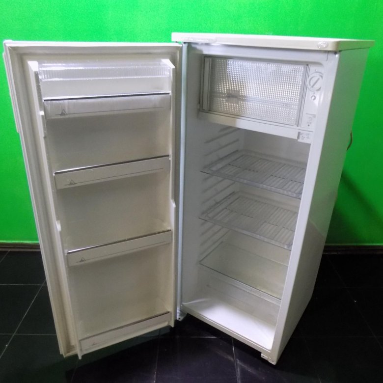 Холодильники б у частных. Холодильник б/у. Холодильник б/у за 1500 рублей. Холодильники б/у 2000. Юла холодильник.