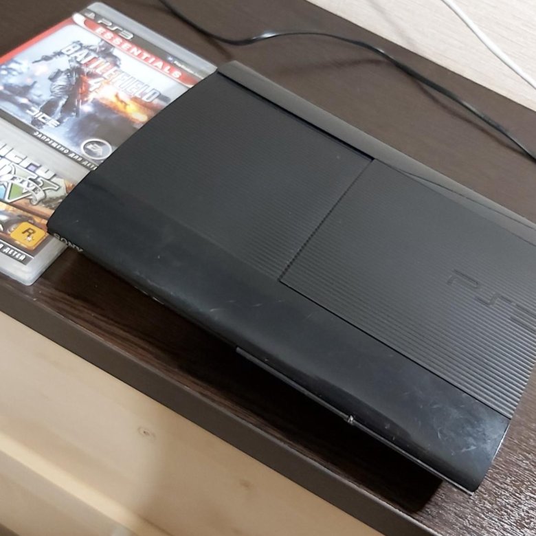 Супер слим. Ps3 fat Slim super Slim. Ps3 Slim vs super Slim. Sony ps3 super Slim терабайт памяти. Ps3 Slim или super Slim.