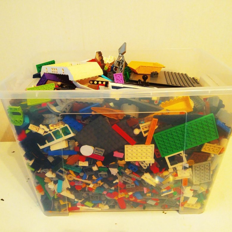 Контейнер с конструктором Lego 20 литров – купить в Москве, цена 3 200 ...
