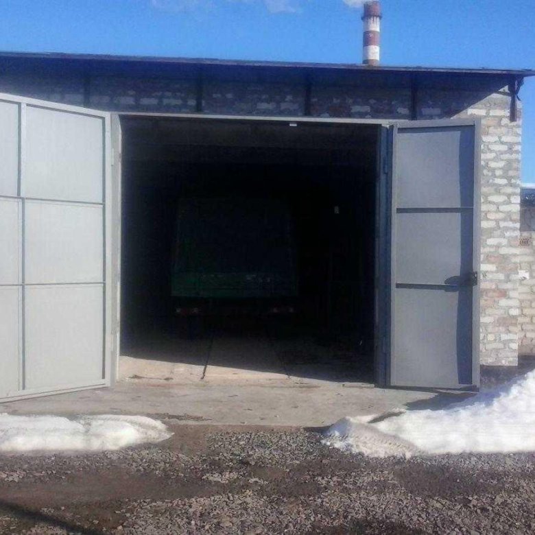 Ворота под камаз. Аренда грузовых гаражей. Гараж для большегрузных машин. Ремонтные боксы для грузовиков. Аренда грузовых гаражей.