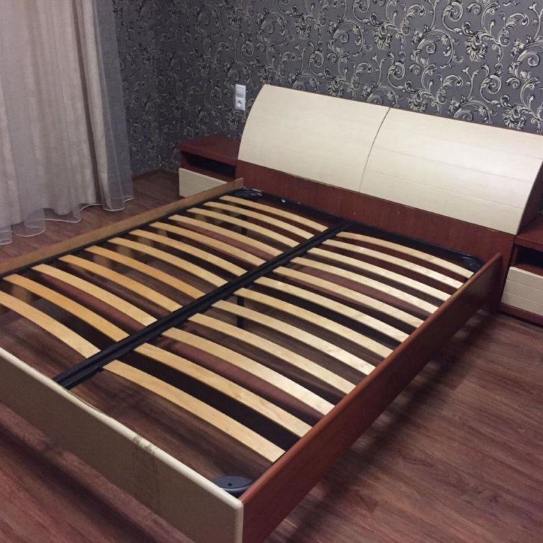Кровати б у цена. Кровать двуспальная б/у. Кровать двуспальная бюджетный вариант. Кровать двуспальная армянская. Кровать 1 80 на 2.