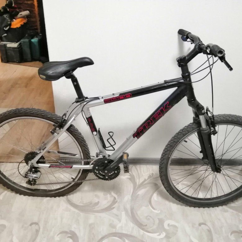 Trek 3900.