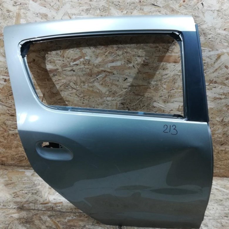 задняя дверь на сандеро 2012 купить бу. дверь задняя левая renault sandero. заднюю правую дверь на рено сандеро 2018 года. Renault duster дверь передняя. дверь левая передняя renault sandero 1.