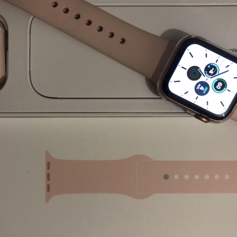 Часы apple watch 10 gold. Apple watch se 40mm Gold Rose. АПЛ вотч 40мм Rose. Apple watch 5 розовое золото. Watch se 40mm коробка.