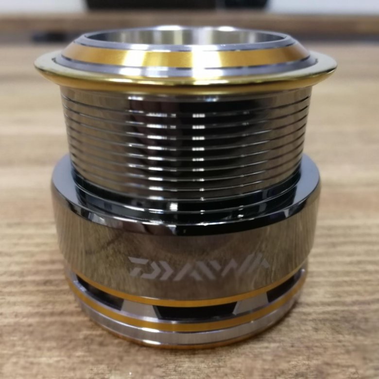 Шпуля для катушки daiwa