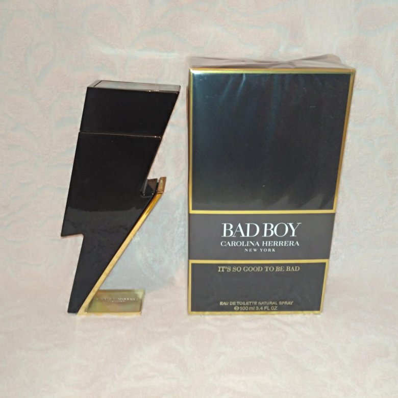 Bad boy carolina herrera le. Carolina Herrera Bad boy Парфюм. Carolina Herrera Bad boy le Parfum 50ml EDP. Бэд бойс духи мужские.