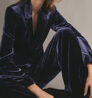 Бархатные брюки темно-синего цвета. Massimo dutti – купить в Москве, цена 3 700 руб., продано 24 февраля 2021 – Штаны и шорты