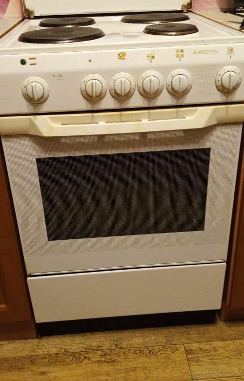 Электроплита Ariston – купить в Красноярске, цена 2 500 руб., продано ...