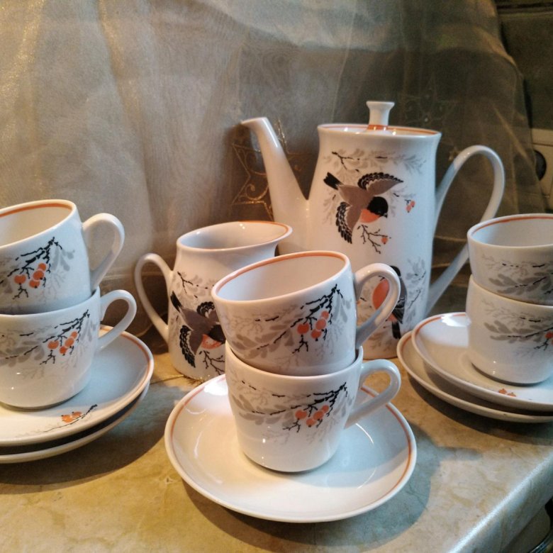 фарфор винтаж хутченройтер. сервиз мадонна cora паутинка. сервизы производство германия. полевой букет кахла чайный сервиз купить в красноярске недорого. фарфоровые чайники ссср.