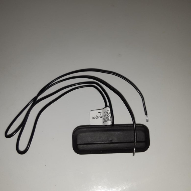 Кнопка багажника в салон шевроле круз. Кнопка багажника шевроле круз. Шевроле круз кнопка крышки багажника. Кнопка багажника в салон круз. Кнопка багажника в салон круз.