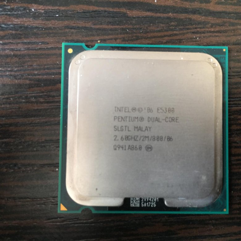 Пентиум e8400. Intel 2023 в коробке. Intel pentium e5300