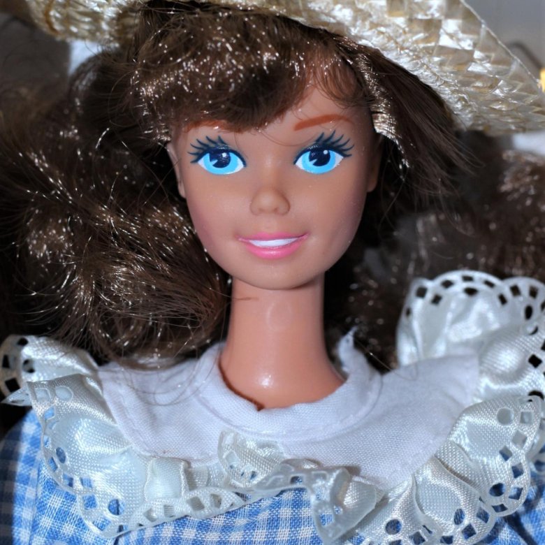 Lil barbie. барби teen talk afro. Lil barbie.