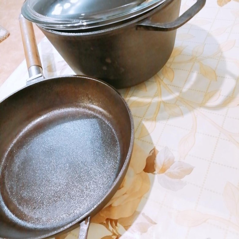 Чугунная посуда – купить в Красноярске, цена 1 500 руб., продано 23 ...