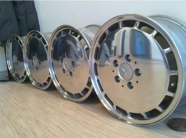 Mercedes r20 Wheel Chrome