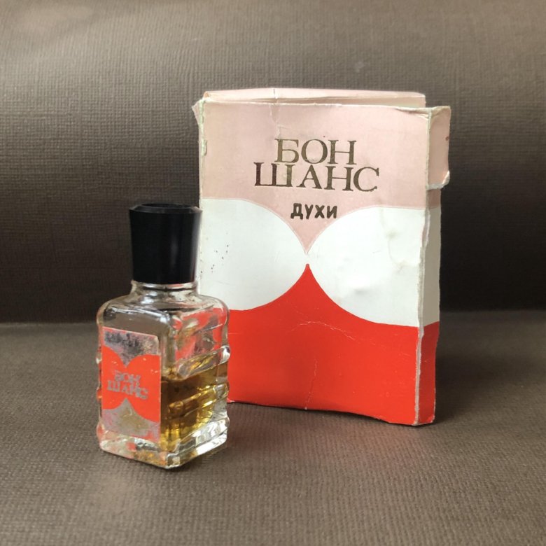 Советские духи бон шанс. Bonne chance картинки. Courage надпись. Туалетная вода bon voyage. Логотип бон тур.