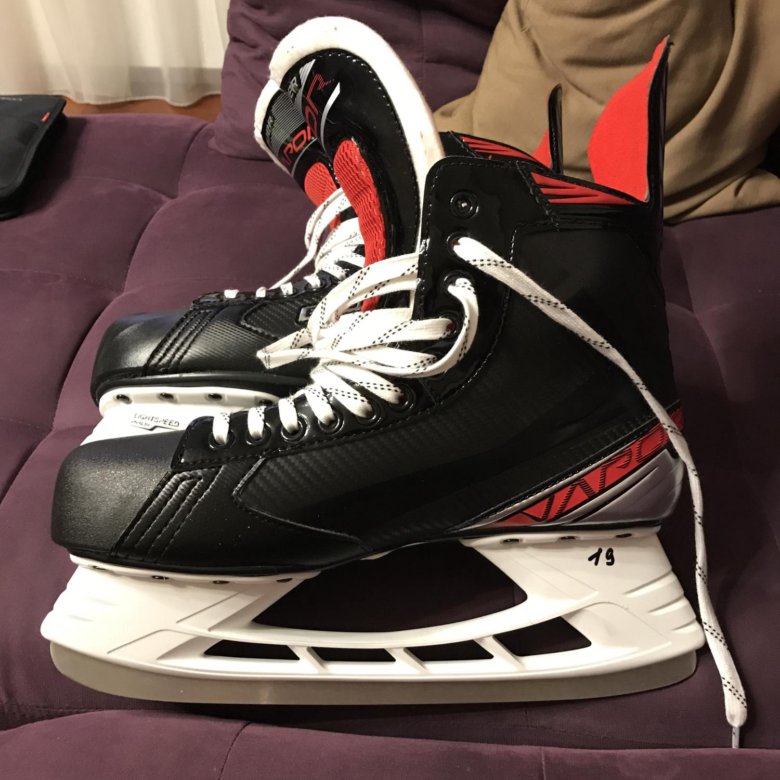 Bauer 2x Pro коньки